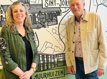 Ervaring in actie: hoe AOW'er Jaap de schoolpauzes op middelbare school Muurhuizen soepel laat verlopen